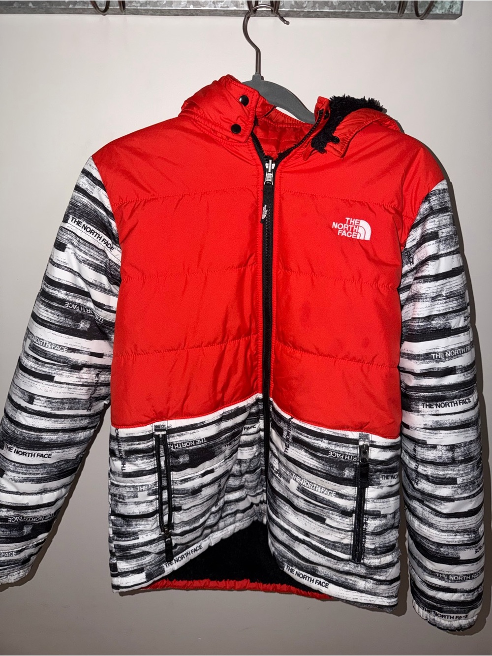 Reversible North Face Red & Black-White Striped Kids Puffer Jacket - XL 18/20